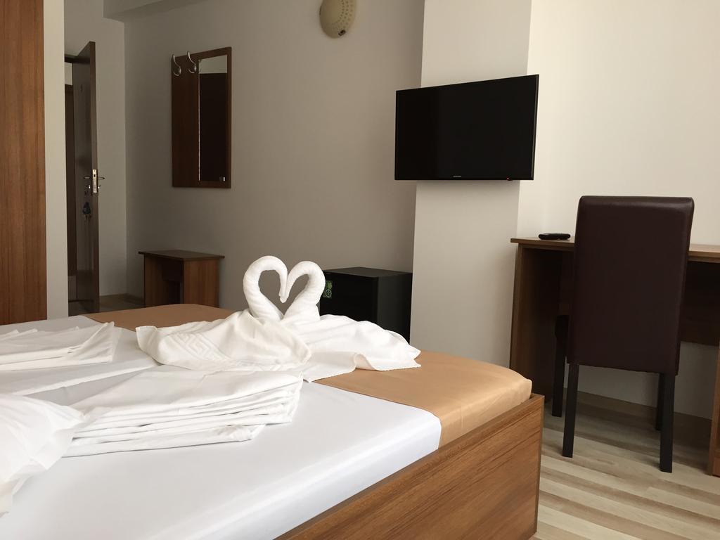 Hotel Mihaela Mamaia Habitación foto