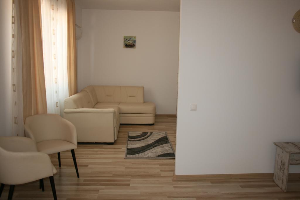 Hotel Mihaela Mamaia Habitación foto