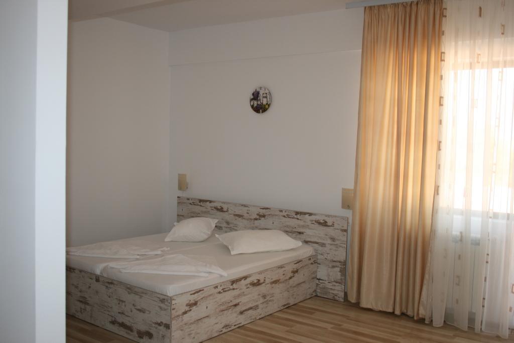 Hotel Mihaela Mamaia Habitación foto