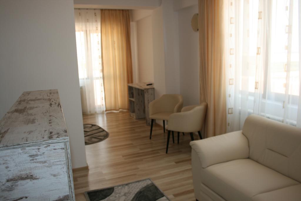 Hotel Mihaela Mamaia Habitación foto